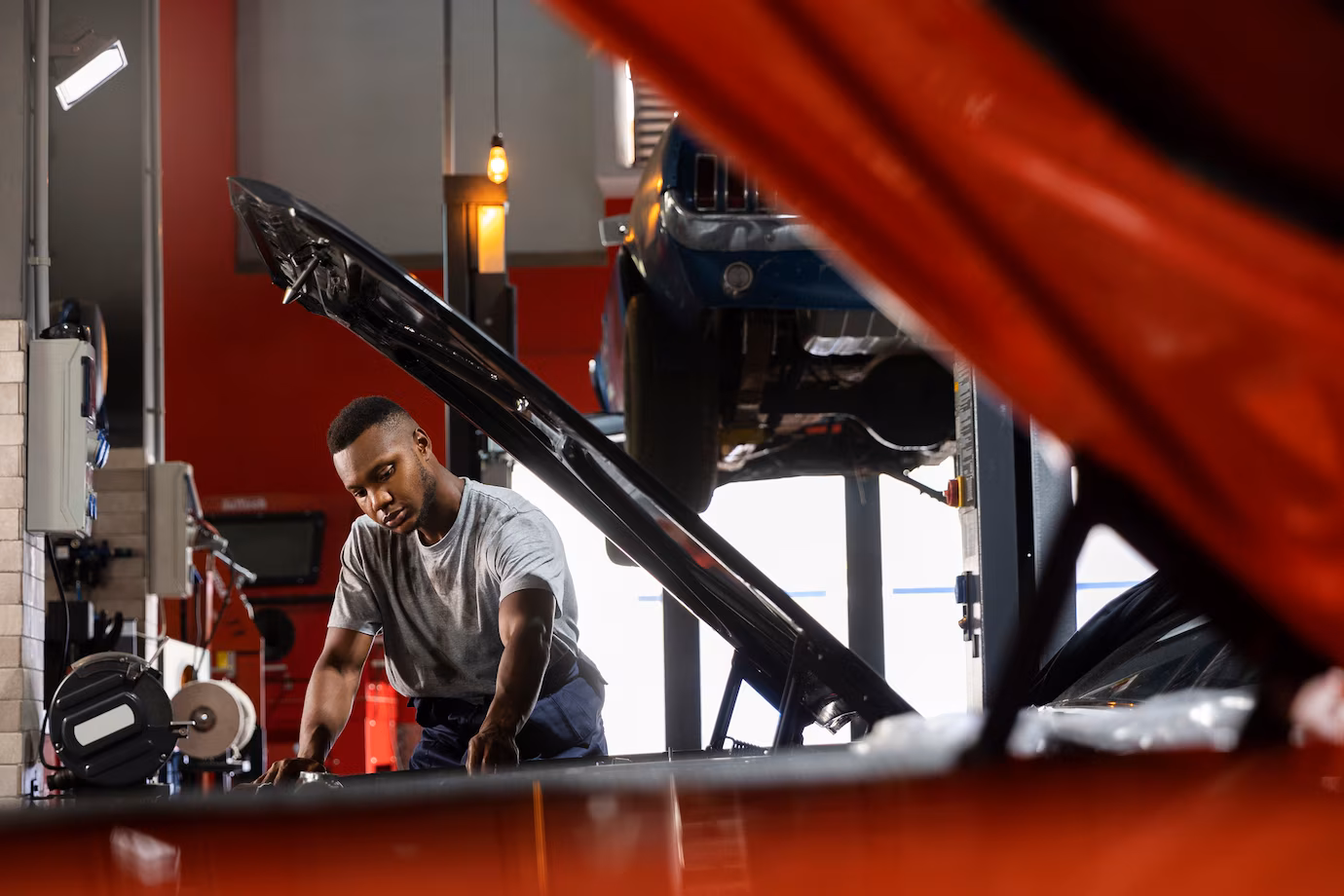 Sauto Mobils distribution center
